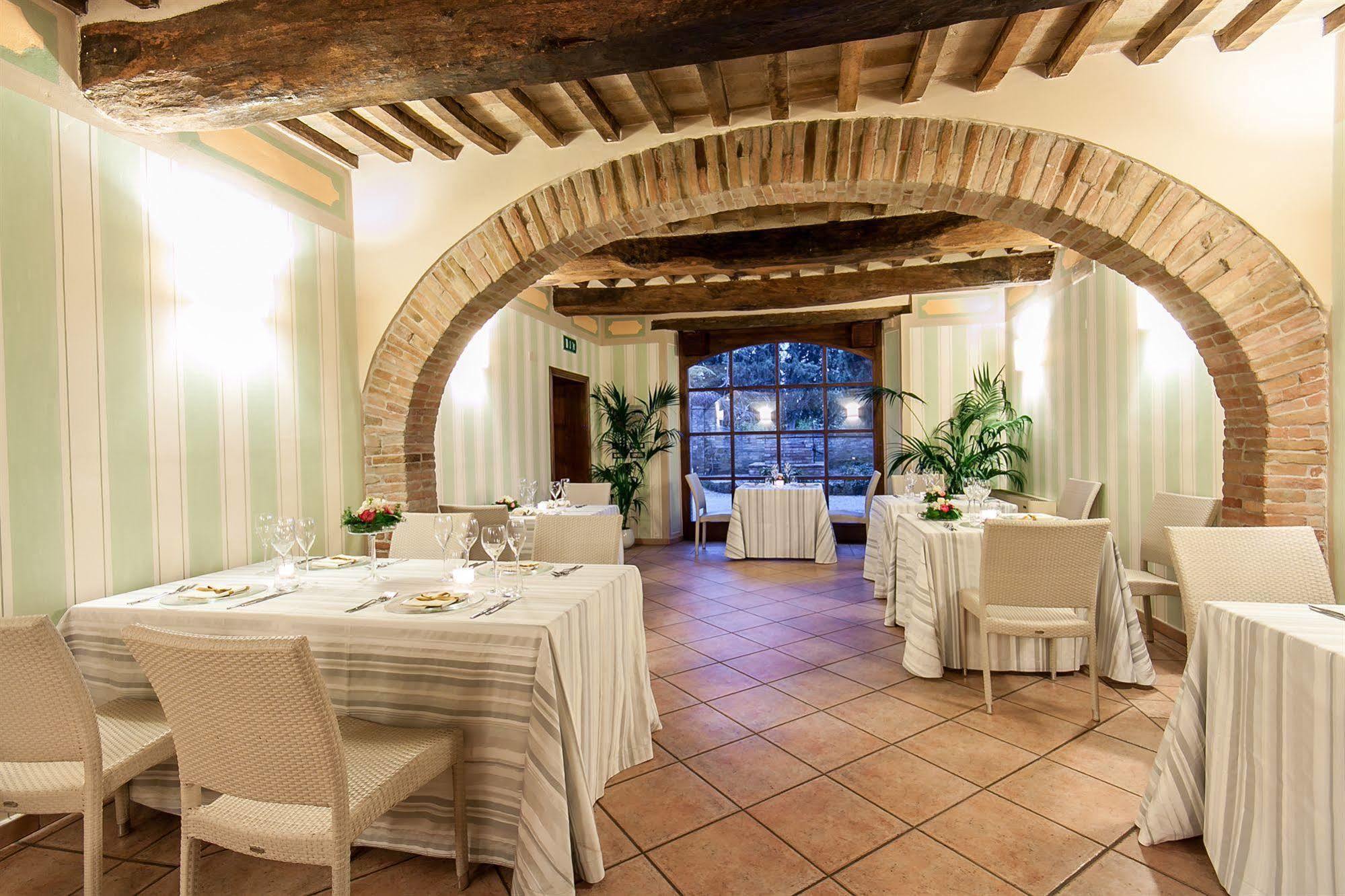 Relais Parco Dei Cavalieri Assisi Hotel Petrignano Eksteriør billede
